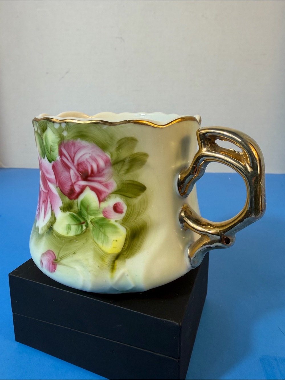 Porcelain Floral Gold-Handle Coffee Mug - Pink Rose Accent